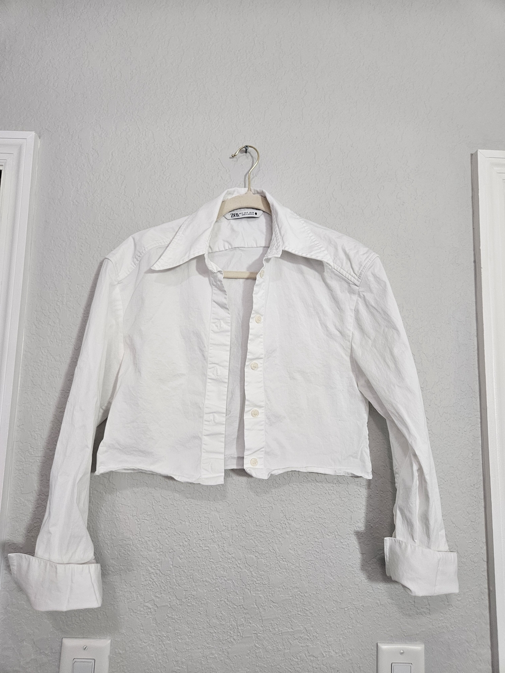 Zara White Cropped Button-Up Shirt Jacket